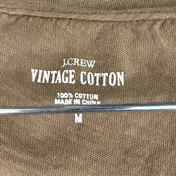 J. Crew Khaki Green V Neck Vintage Cotton Tee 100% Cotton Medium - Picture 12 of 13